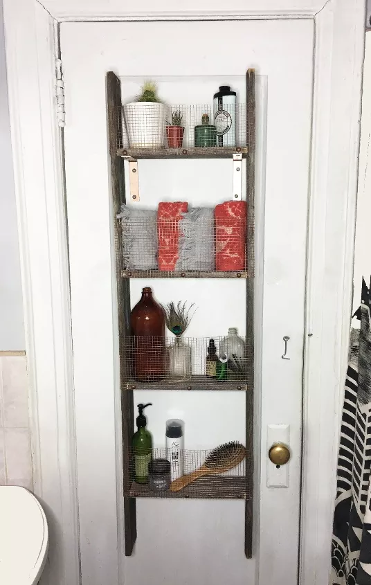 8 Clever Bathroom Storage 