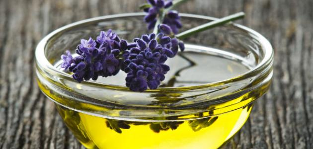 فوائد زيت اللافندر على البشرة