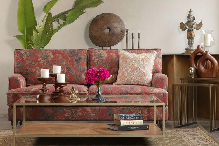 10 Luxury Sofas To Glam Up Your Modern Living Room Interiors