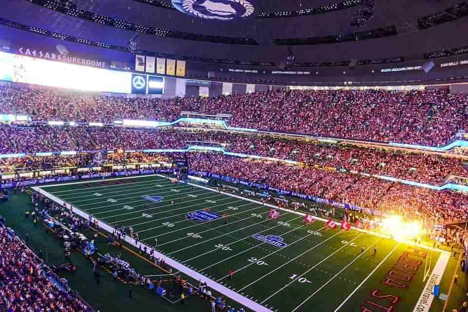 15 of the Biggest NFL Stadiums in the United States