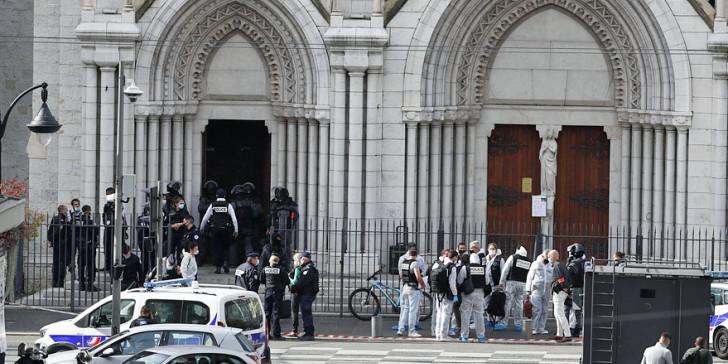 Τρομοκρατική επίθεση στη Γαλλία: Ο δράστης αποκεφάλισε γυναίκα μέσα σε  εκκλησία στη Νίκαια -3 νεκροί | ΚΟΣΜΟΣ | iefimerida.gr