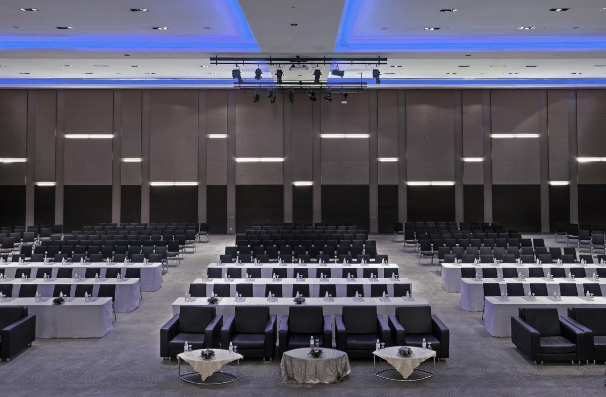 Pullman Kuching's modern and minimalist setup. Ballroom - Ask Venue