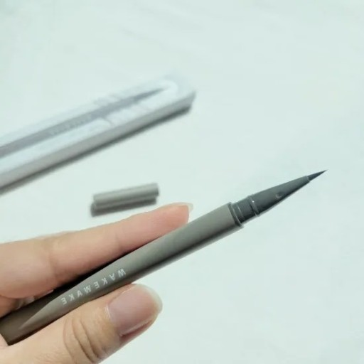 WakemakeRealAshBrushLiner - Nước hoa, mỹ phẩm: Kẻ eyeliner cùng Bút Kẻ Mắt Wakemake Real Ash Brush Liner 1g RXz4uhH4r_VW9ukyOZb0t4Iyq7CY3J-KcbR7U4IsgSCl_BCOTj1XveULgZoj36i_2KX4LEJ0SpzlmFqIuYP7JbrsFh3BS_chJ2_78Tt3Y7xzoDc-gEgk_i7dwYXn7gS-Cqnds6ff5MLbHZicuP_OQ11ZwL8AExrsRX3_IhRckcA-ftig07mMtKux