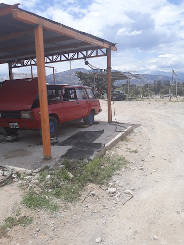 Opiniones de Taller Automotriz Álvarez en Quito - Taller de reparación de automóviles