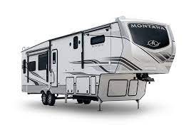 RVs Keystone Montana Series