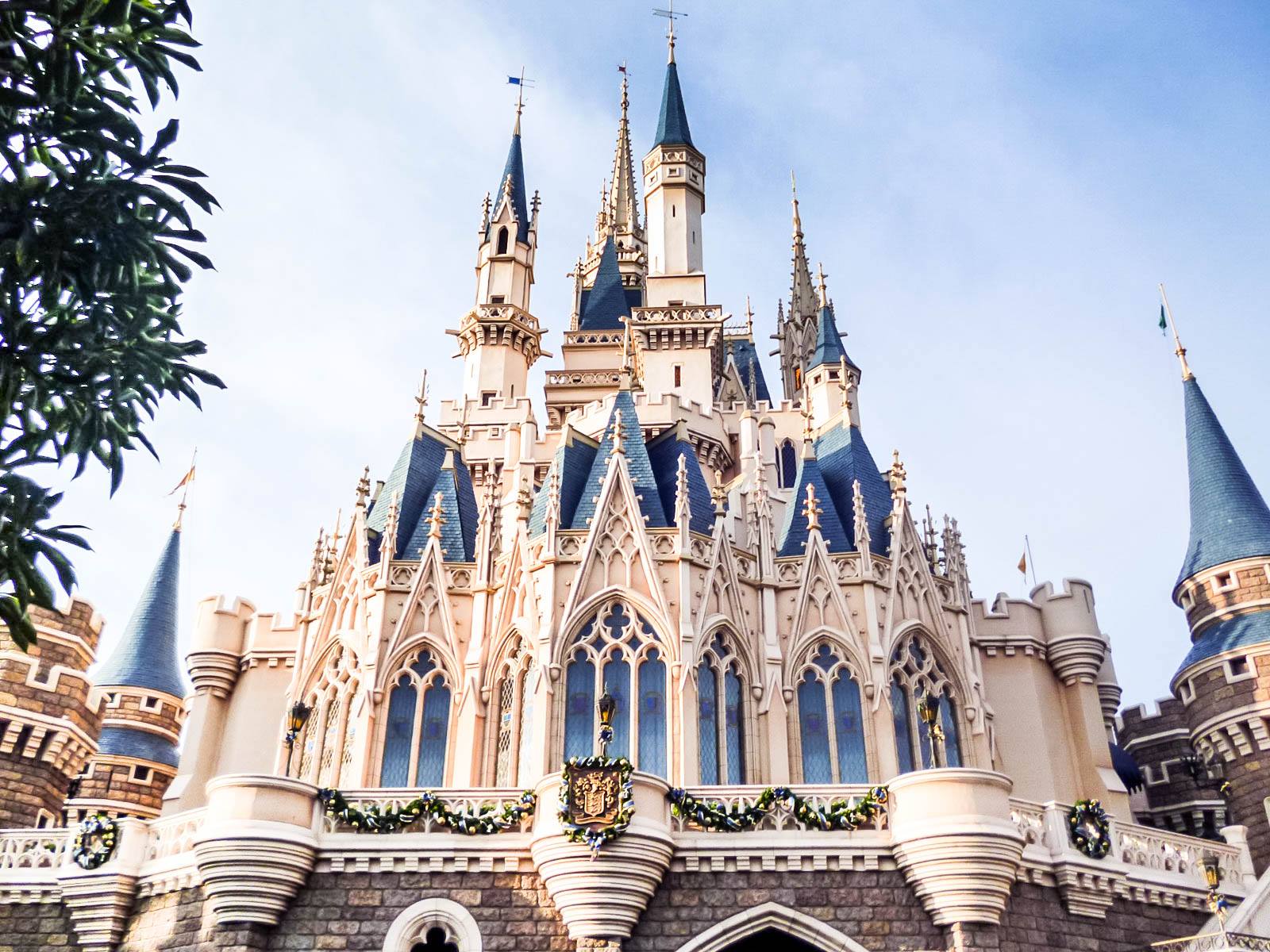 Hướng dẫn tham quan Tokyo disneyland Nhật Bản | WeXpats Guide