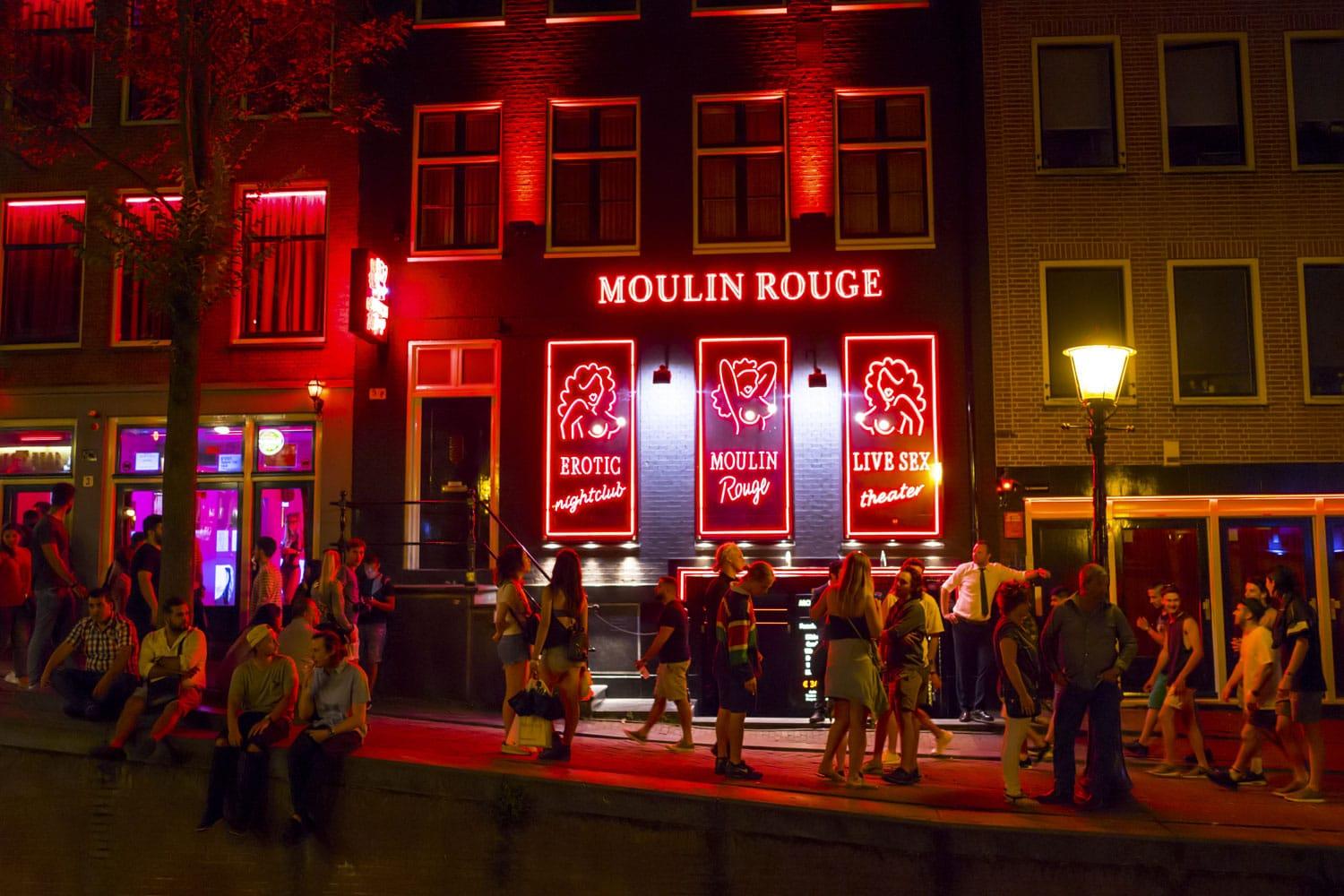 Moulin Rouge bar e sex shop ad Amsterdam - quartiere a luci rosse