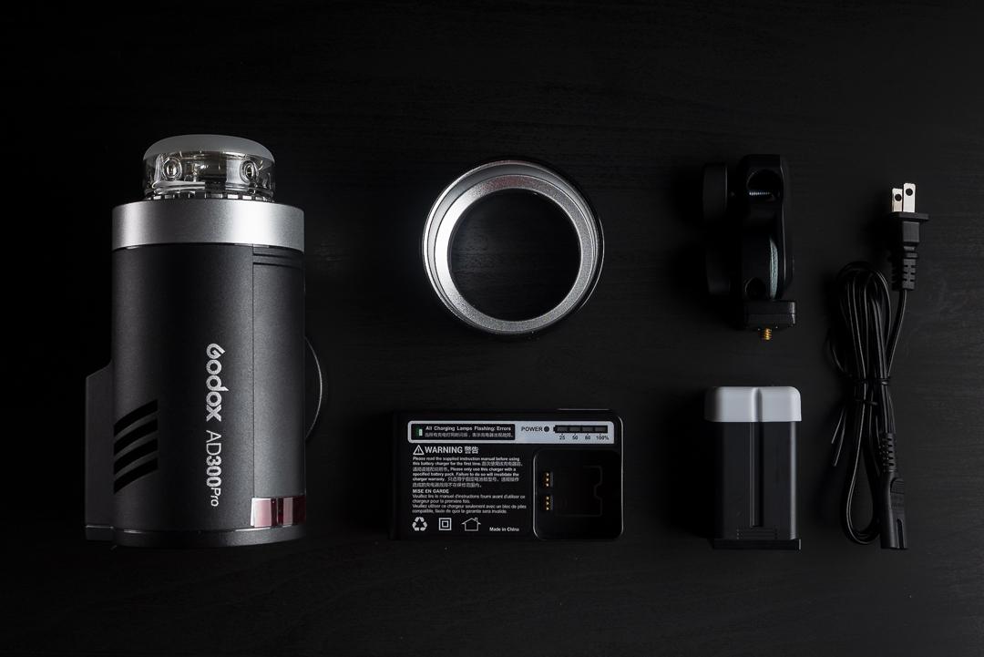 Flatlay Godox AD300 Pro 