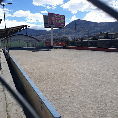 Cancha Chimbacalle - Quito