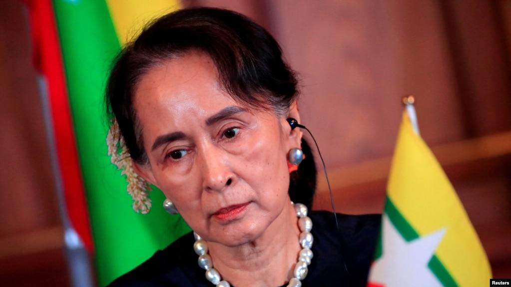 Bà Aung San Suu Kyi.