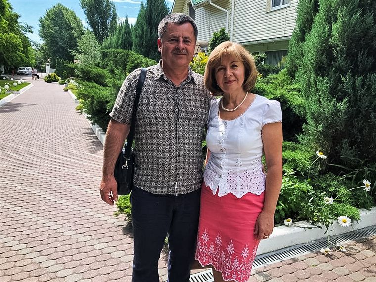 Татьяна Грушко с мужем Александром, которого убили во время ограбления. Фото из семейного архива