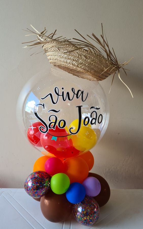 balões personalizados para o seu arraial