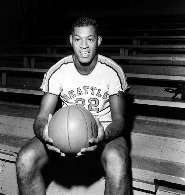 NBA Hall of Famer Elgin Baylor dies at age 86