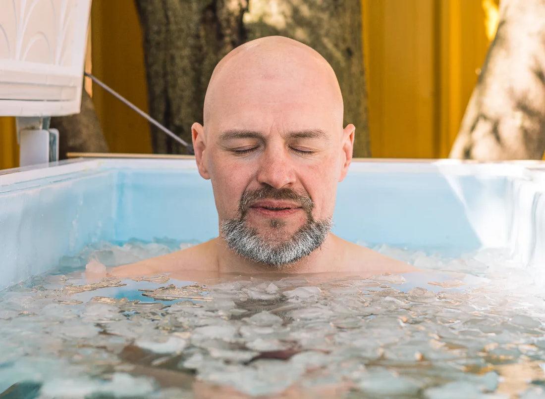 The Efficacy of Ice Baths for Back Pain: A Comprehensive Review – Sun Home  Saunas