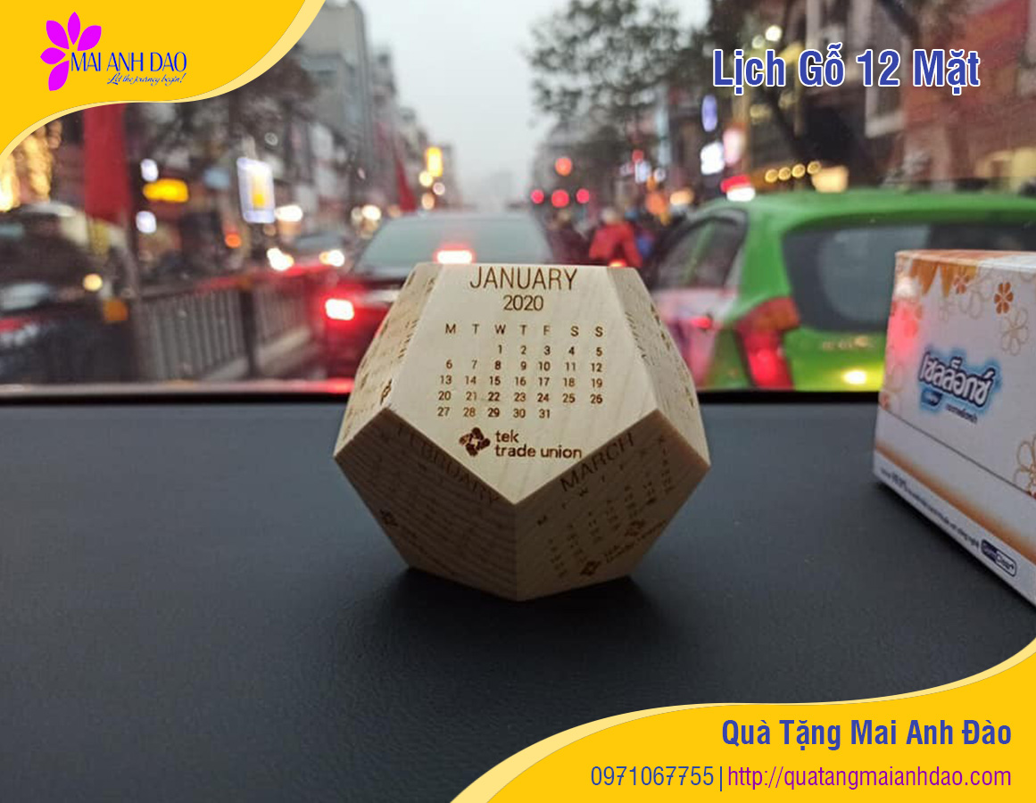 Quà tặng Tết - Lịch gỗ 12 mặt in logo
