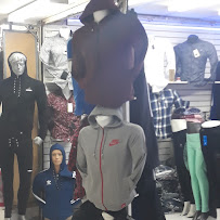 Opiniones de Import Shalom Local 112 en Quito - Tienda de deporte