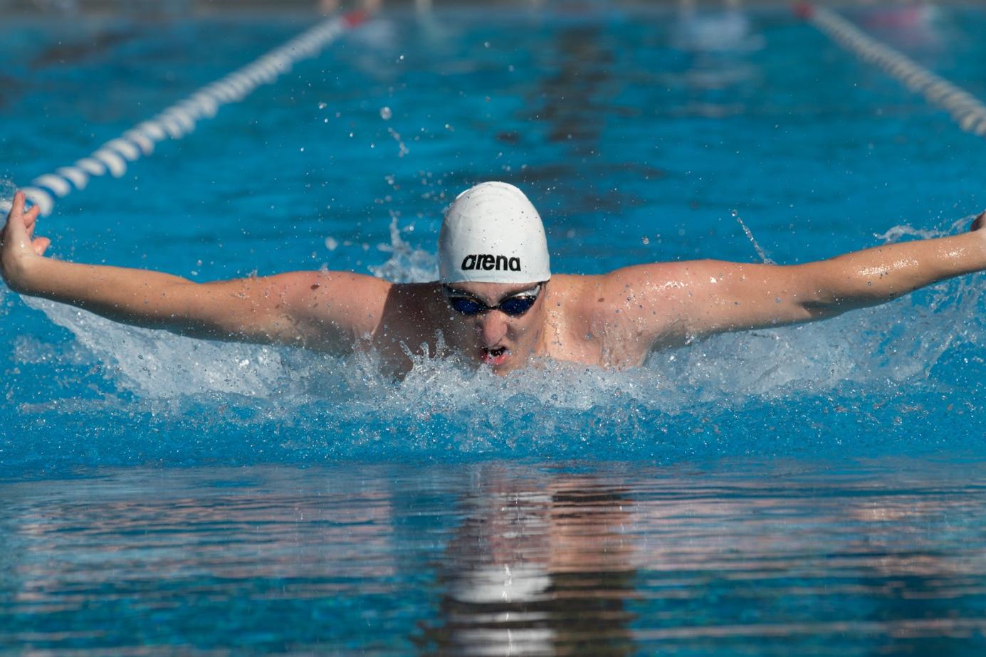 Ein Bild, das Wasser, Sport, Wassersport, schwimmend enthält.
Automatisch generierte Beschreibung