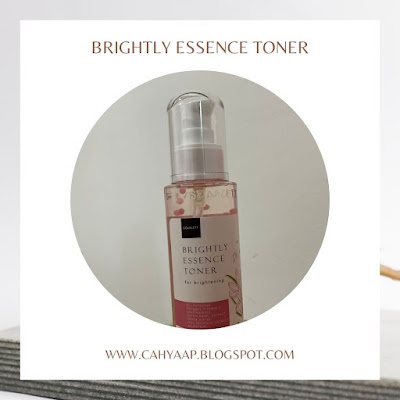 scarlett glowing Brightly Essence Toner