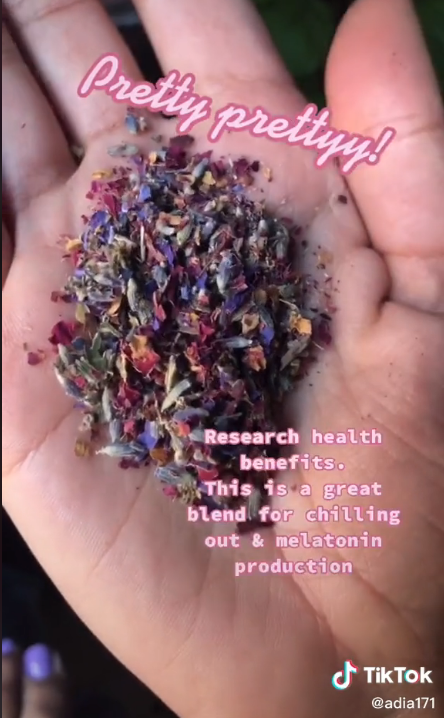 Dried Flowers Like Rose, Mugwort, and Lavender are the Newest Smoking Trend