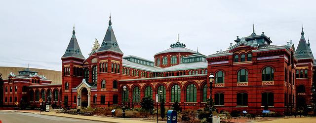 The National Mall is the home to most of the historical sites in Washington DC