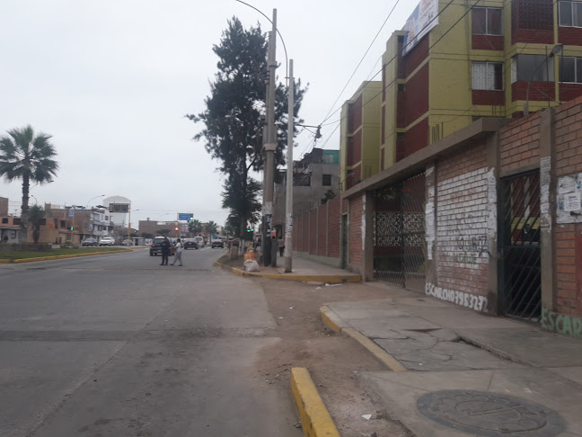 Av. Victor Raul Haya de la Torre s/n, Bellavista 07011, Perú
