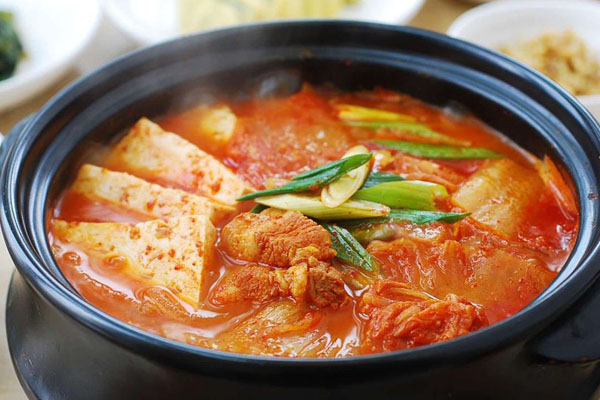 canh-kim-chi