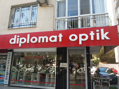 Diplomat Optik