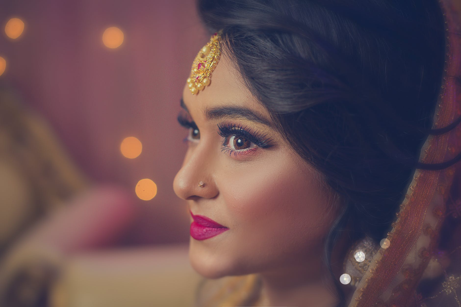 Stunning Eye Makeup: 3 Amazing Tips To Make Your Eyes Pop