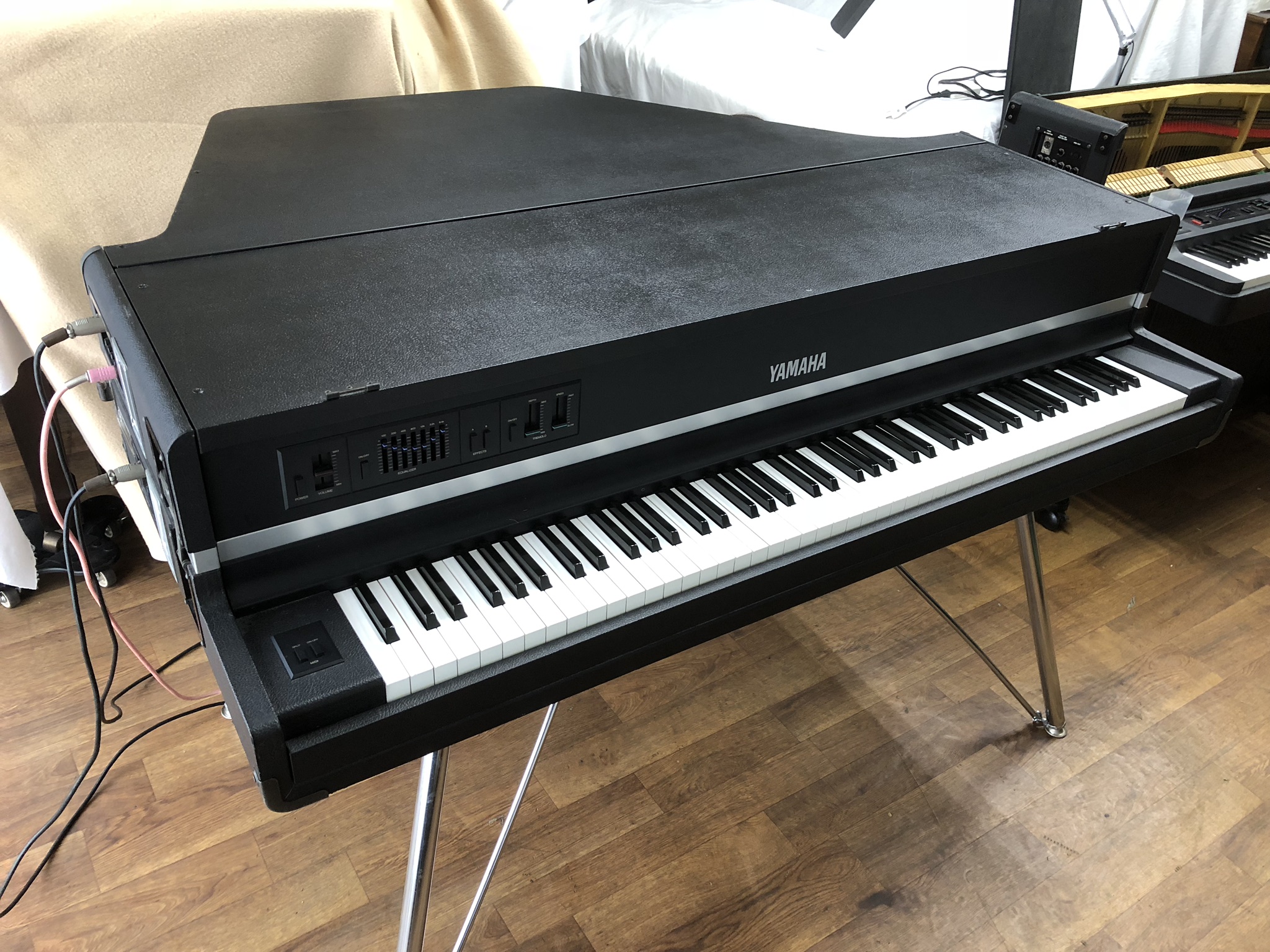 YAMAHA cp-70b cp 70 ヤマハ エレクトリックグランドピアノ - 鍵盤楽器