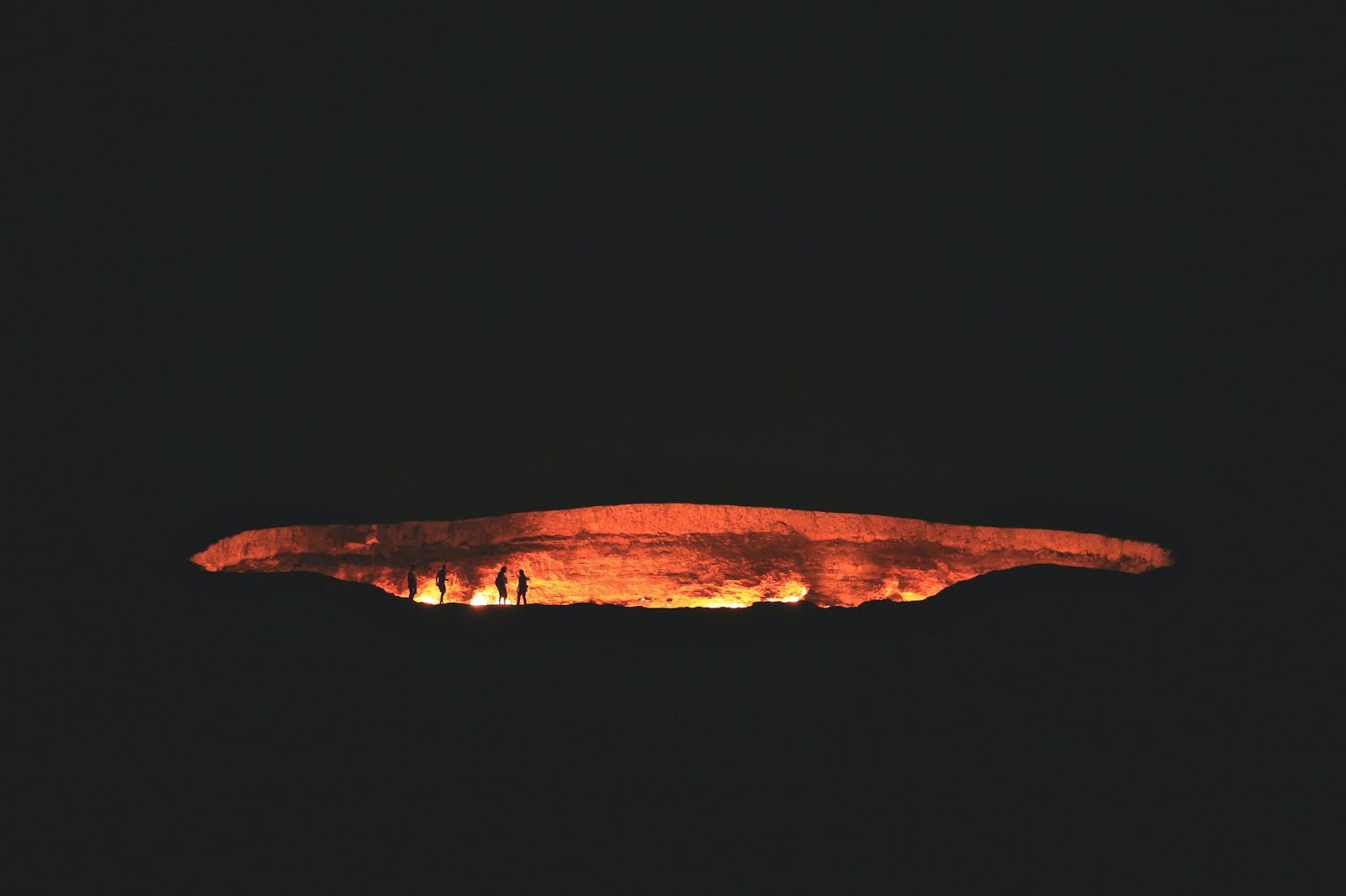 The 'Door to Hell' in Darvaza, Turkmenistan. Photo by Ybrayym Esenov