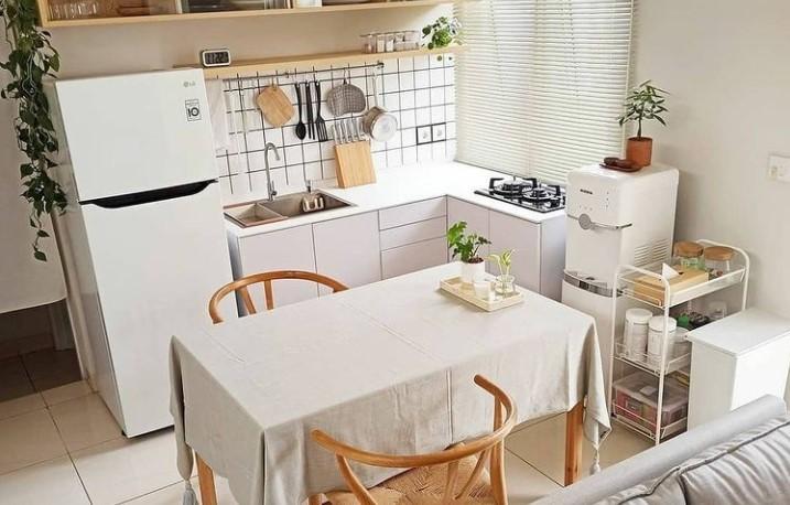11 Desain Dapur Minimalis Modern Warna Putih, Jadi Lebih Luas!