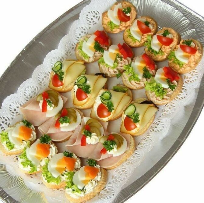 Appetizing appetizer - sandwiches for the New Year's table 21