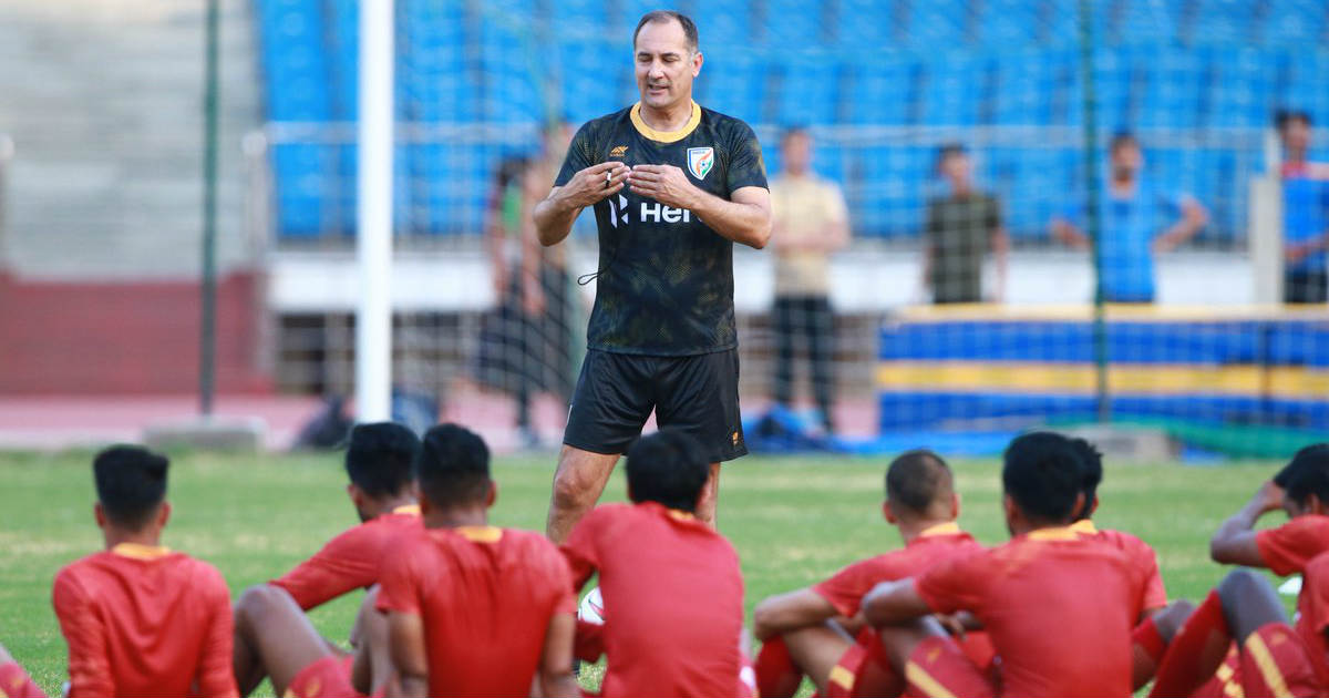 Igor Stimac overseeing a preparatory camp