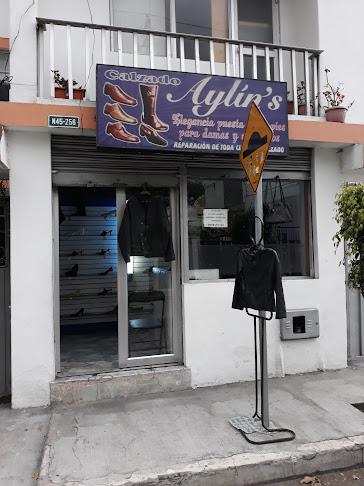 Opiniones de Calzado Ayrlins en Quito - Zapatería