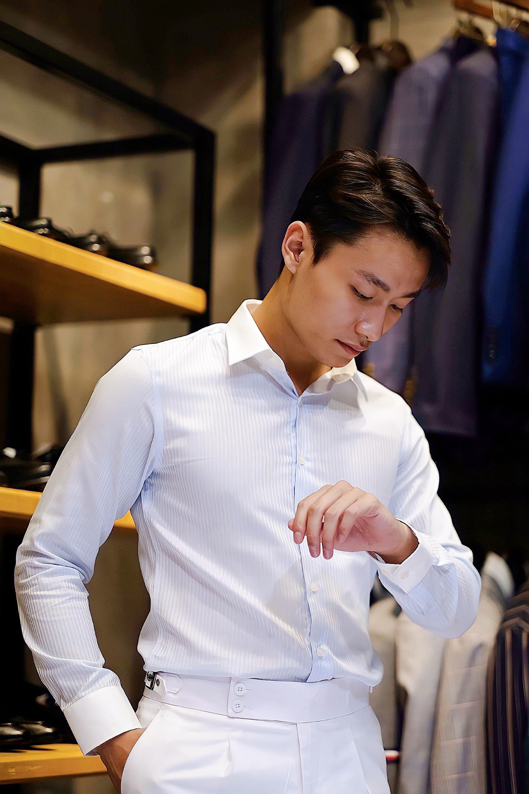 Chọn áo sơ mi kẻ sọc dựa theo dáng người