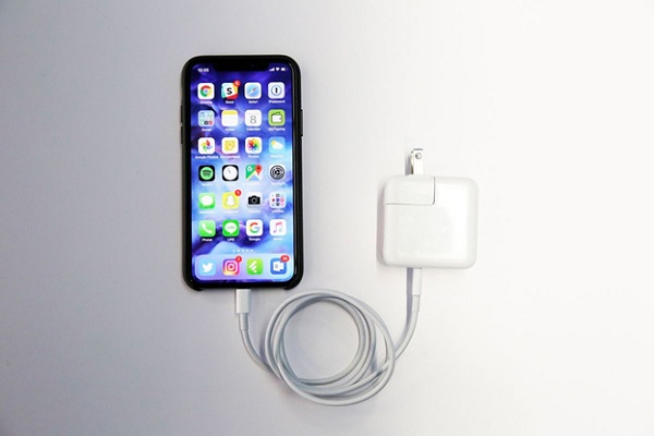 Những mẹo tiết kiệm pin iPhone đơn giản nhất mà bạn cần biết