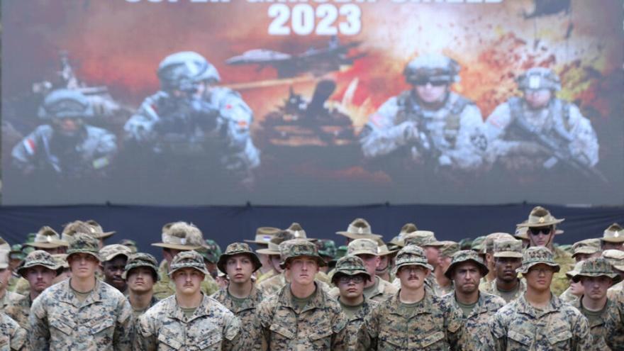 Thủy quân lục chiến Hoa Kỳ dự lễ khai mạc diễn tập "Super Garuda Shield 2023" tại Baluran, Đông Java, Indonesia, ngày 31/08/ 2023. 