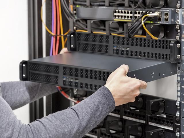 Specification of Server Chassis 
