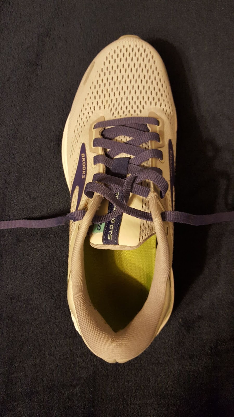 Brooks running shoe clearance laces