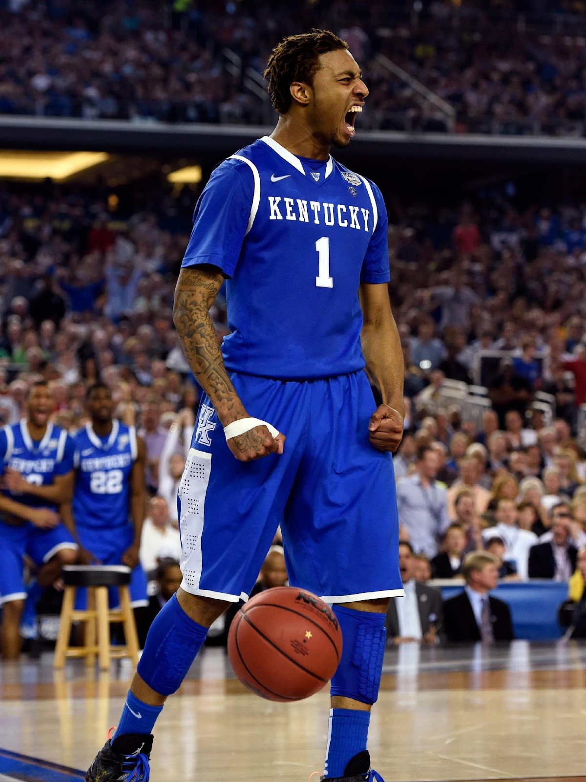 Kentucky's James Young declares for NBA draft
