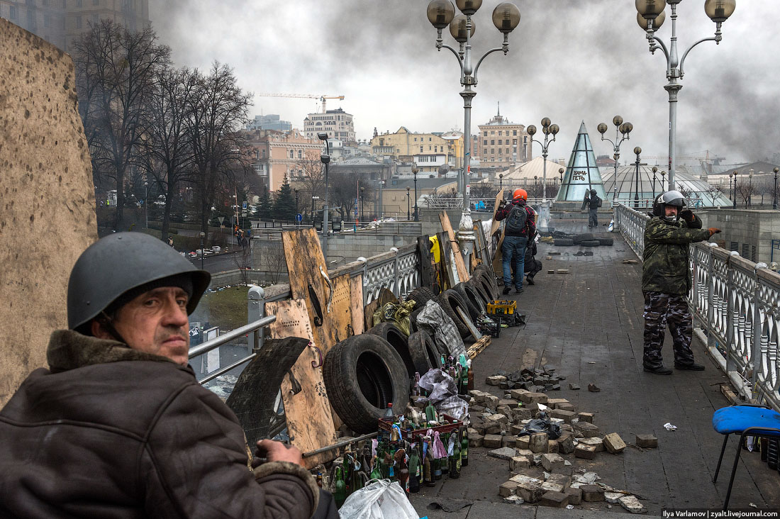 Der blutige Donnerstag auf dem Maidan – aus dem Fotoblog von Ilja Warlamow ~~
