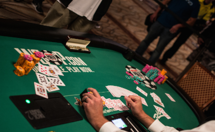 jouer au royal poker