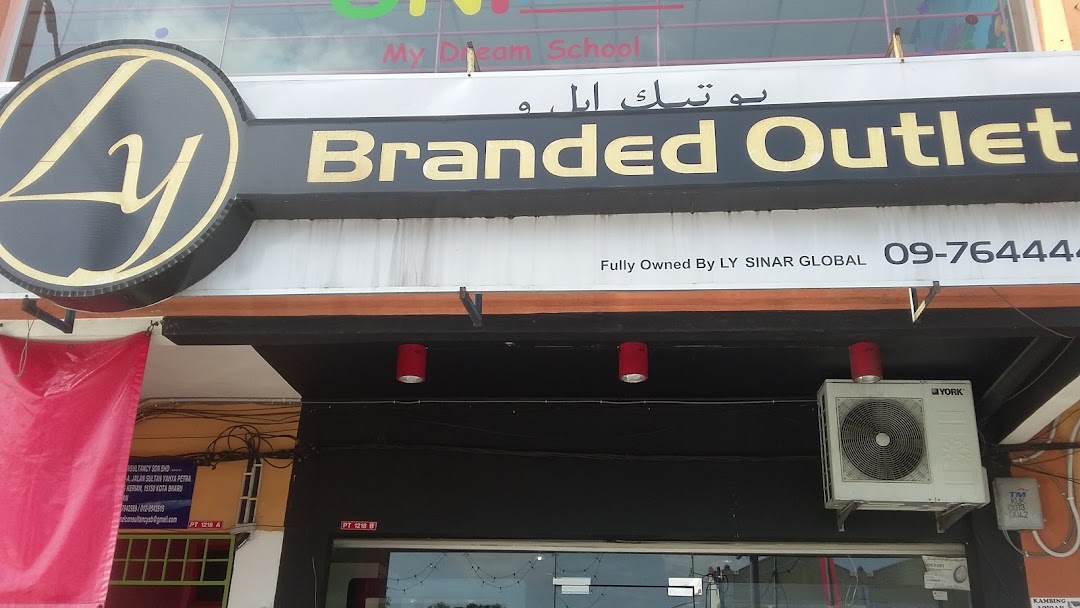 LY Branded Outlet