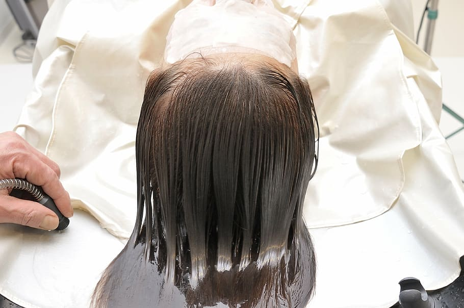 Treatment of oily scalp