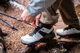 รองเท้าเดินป่าสำหรับผู้ชาย ดีไซน์สวยแข็งแกร่งทนทานที่น่าใช้แห่งปี 2022  !1