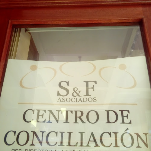 S&F Asociados - Abogado