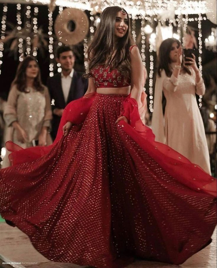 Latest Fashion Trends In Pakistan For Wedding 2