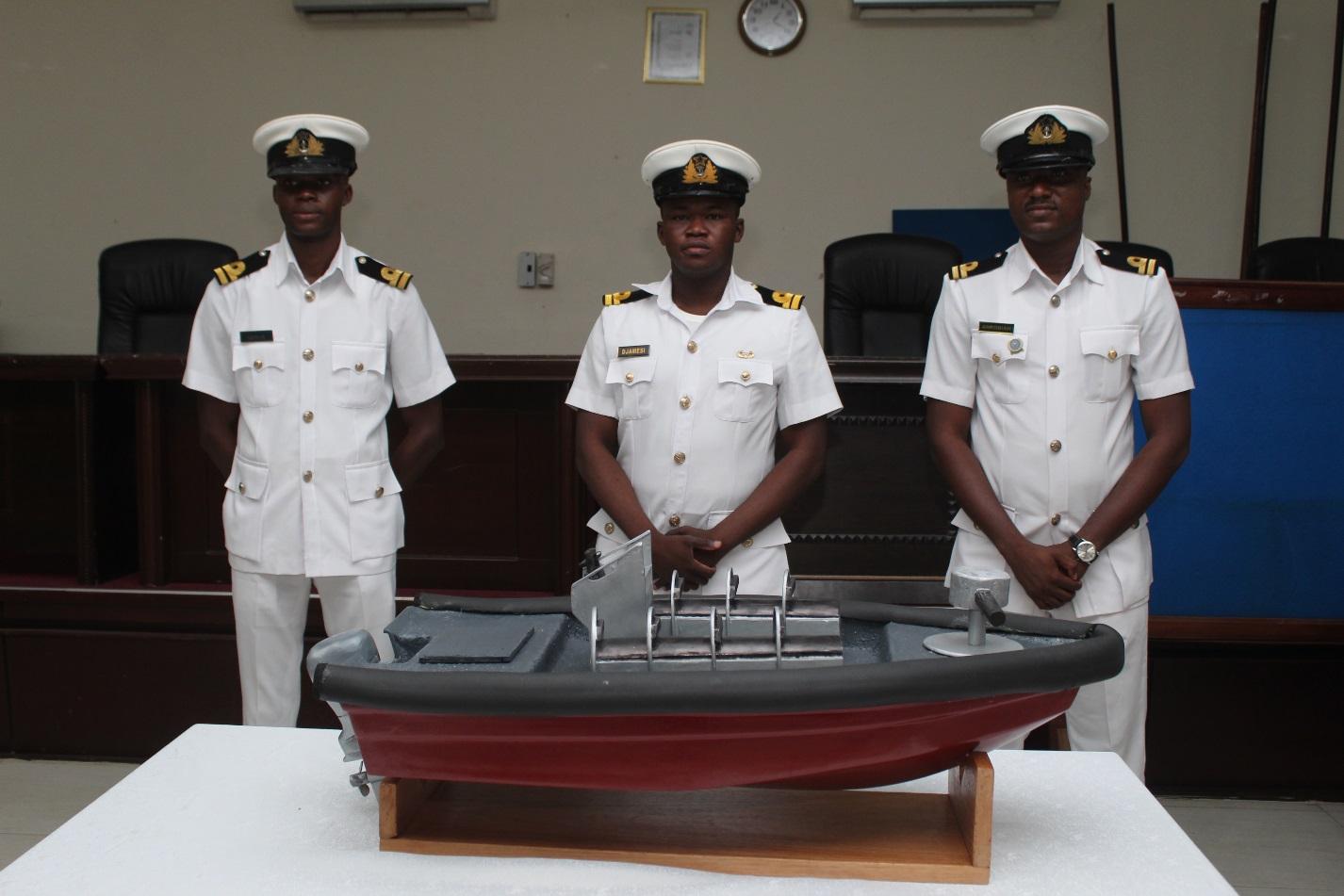 RMU TRAINS OFFICERS TO DESIGN AND BUILD FIRST LOCAL FRP BOAT RMU