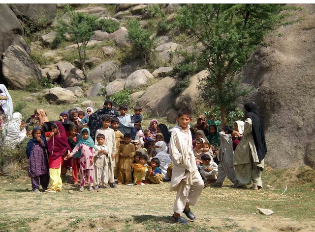 Residents of the Khyber Agency are trapped between militants and a government military offensive. Credit: Courtesy Ashfaq Yusufzai