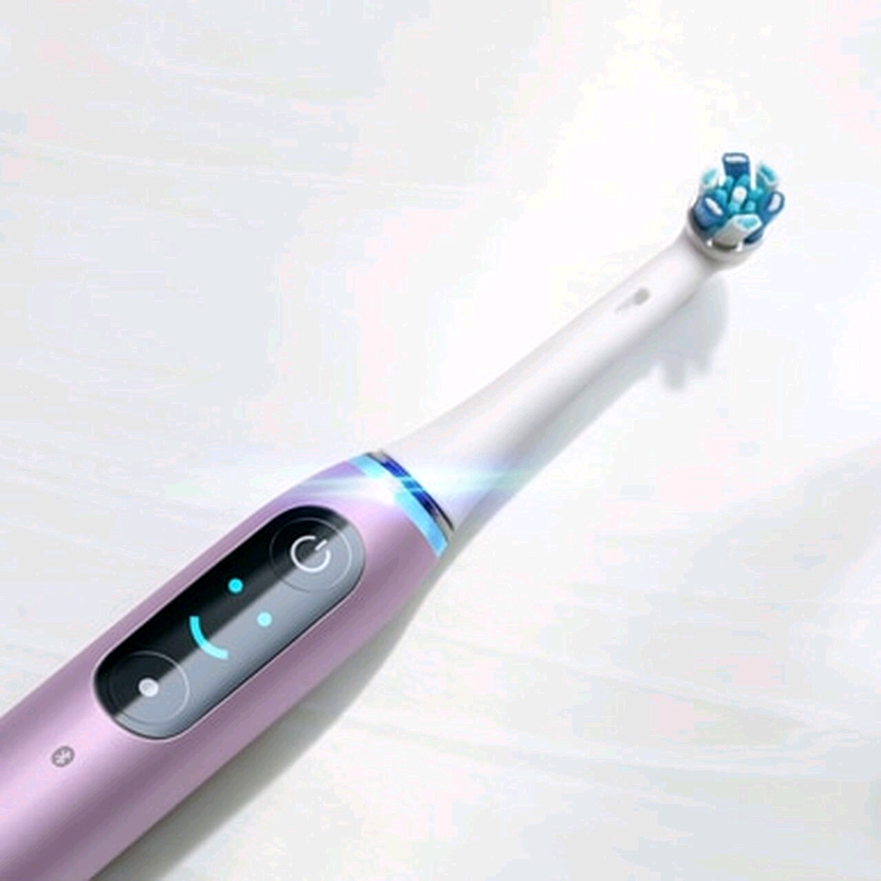 Use a battery-operated toothbrush to release the pollen